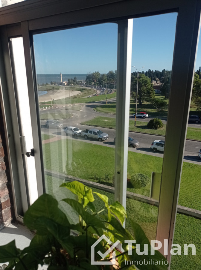 Apartamento ID.1978 - Ref. 5027 Apartamento 4 Dorm. en Buceo