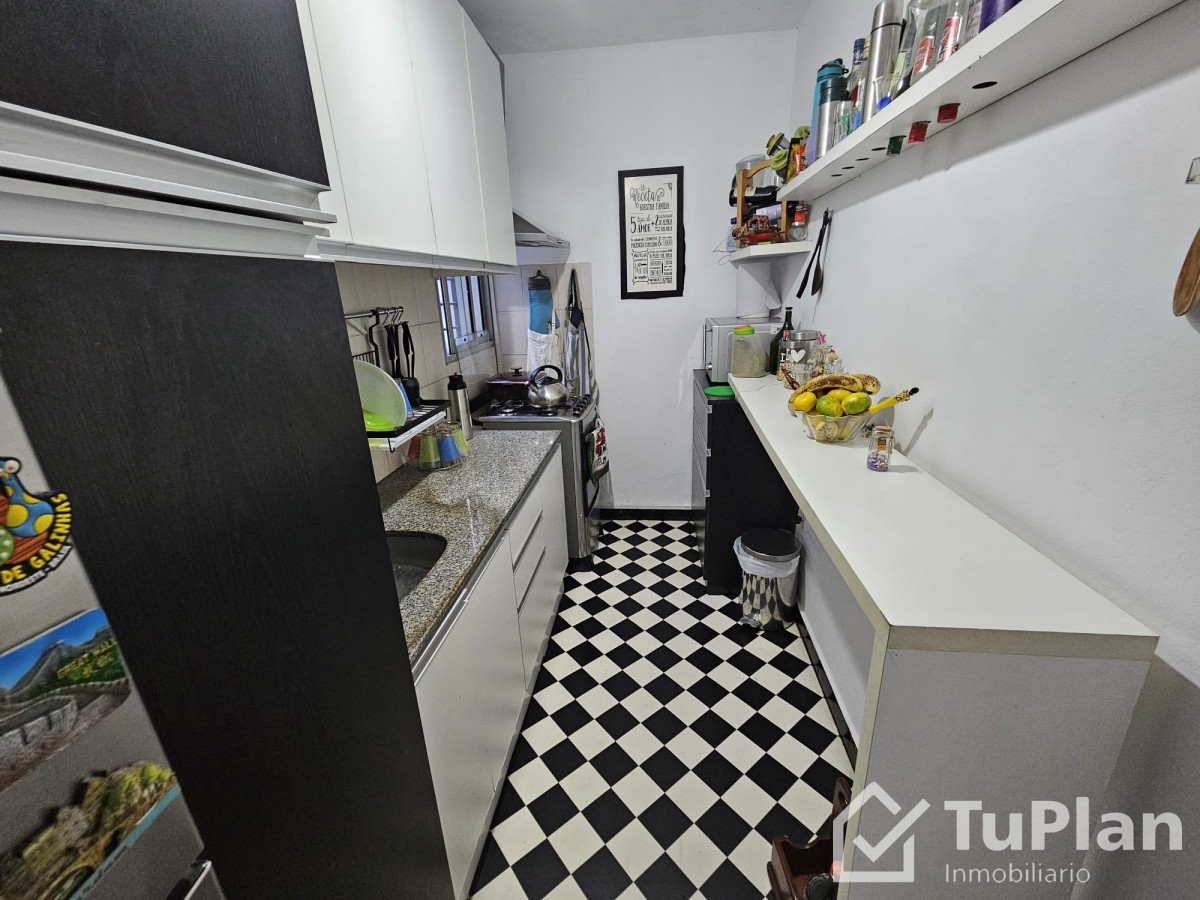 Apartamento ID.858 - (Ref: 3.138) Venta de apartamento de 2 dormitorios y 2 balcones en Aguada