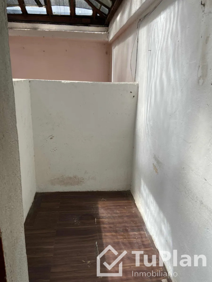 Apartamento ID.1786 - (Ref 4.194) Se alquila casa en La comercial 