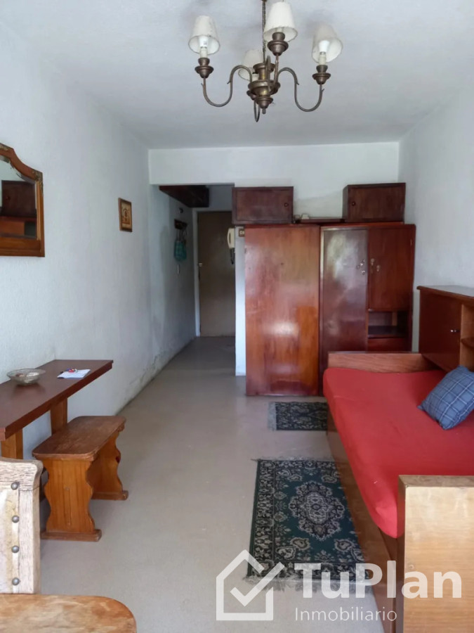 Apartamento ID.1901 - (Ref 4.306) Se alquila monoambiente en el Centro 