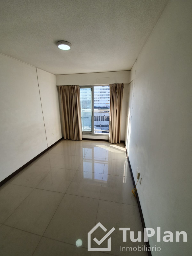 Apartamento ID.1774 - (Ref 4.182) Se vende monoambiente en Cordón 