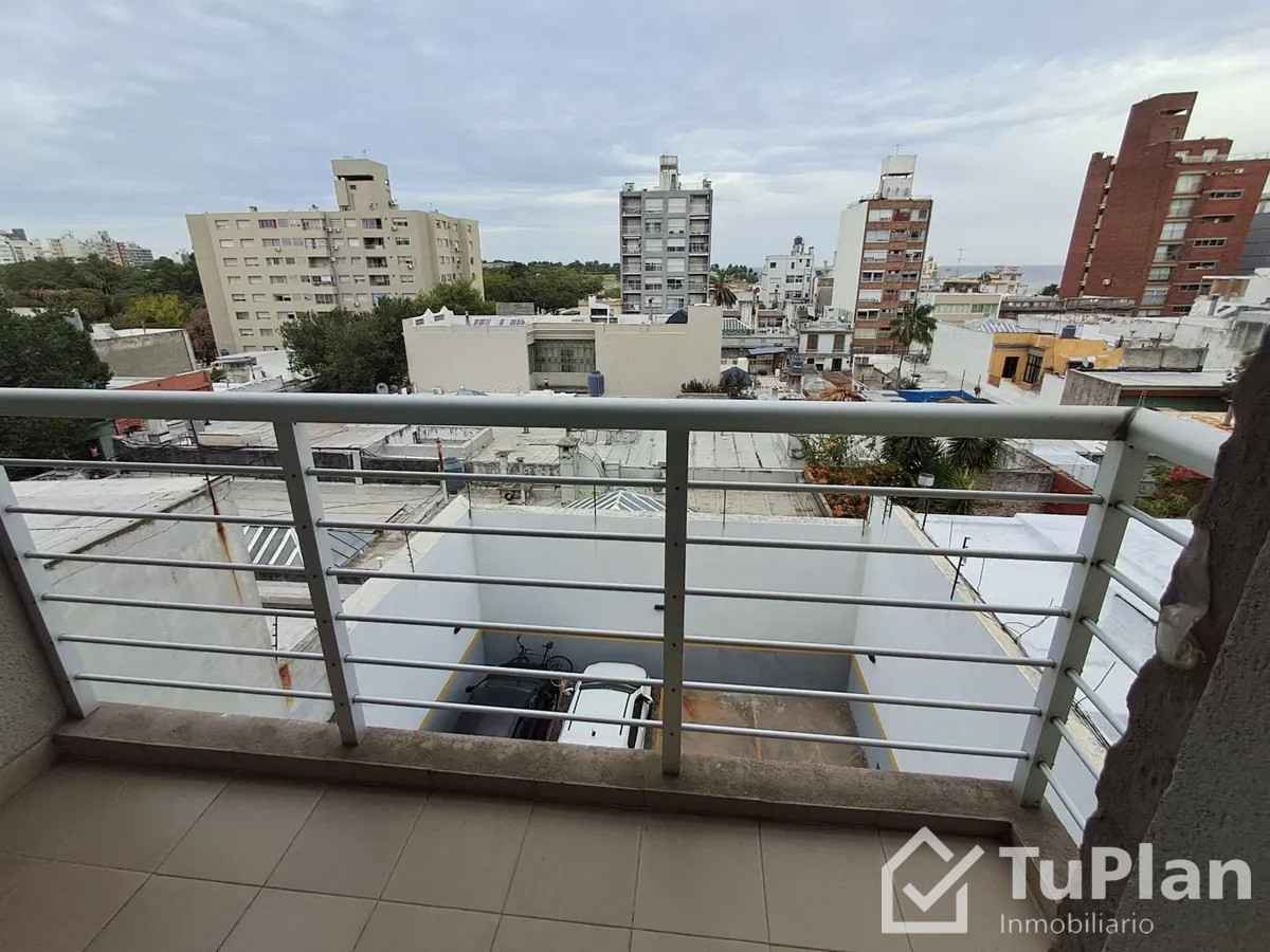 Apartamento ID.1971 - Ref. 5020 Apartamento 2 Dormitorios Parque Rodó