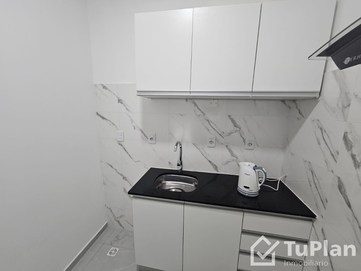 Apartamento ID.1412 - (Ref. 3.689) Alquiler de Oficinas en modalidad de coworking, Durazno y Ejido, Barrio Sur. Oficina