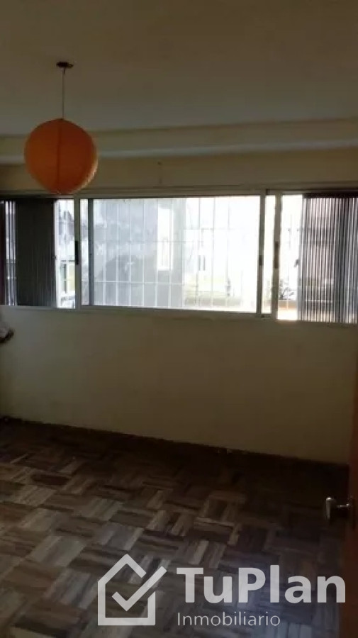 Apartamento ID.1238 - (Ref. 3.513) Oportunidad! Se vende Apto en Malvin Norte (Complejo Euskalerria)