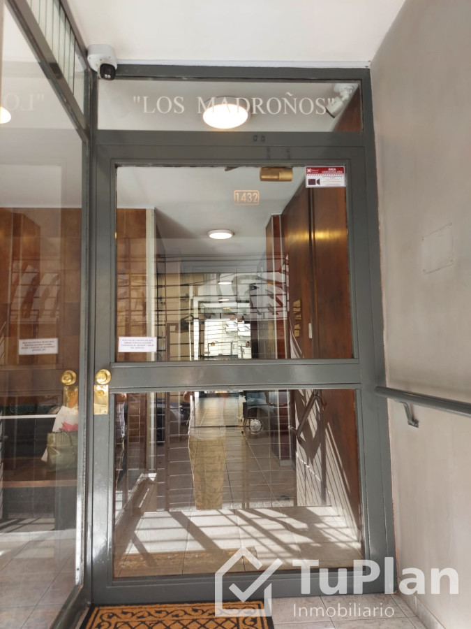 Apartamento ID.1742 - (Ref: 4.152) Apartamento en venta, 70m2, 3 dorm, baño, terraza lavadero, espacios amplios, Centro