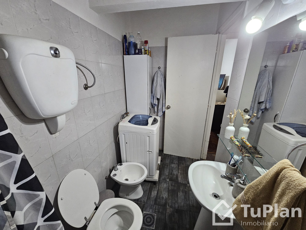 Apartamento ID.858 - (Ref: 3.138) Venta de apartamento de 2 dormitorios y 2 balcones en Aguada