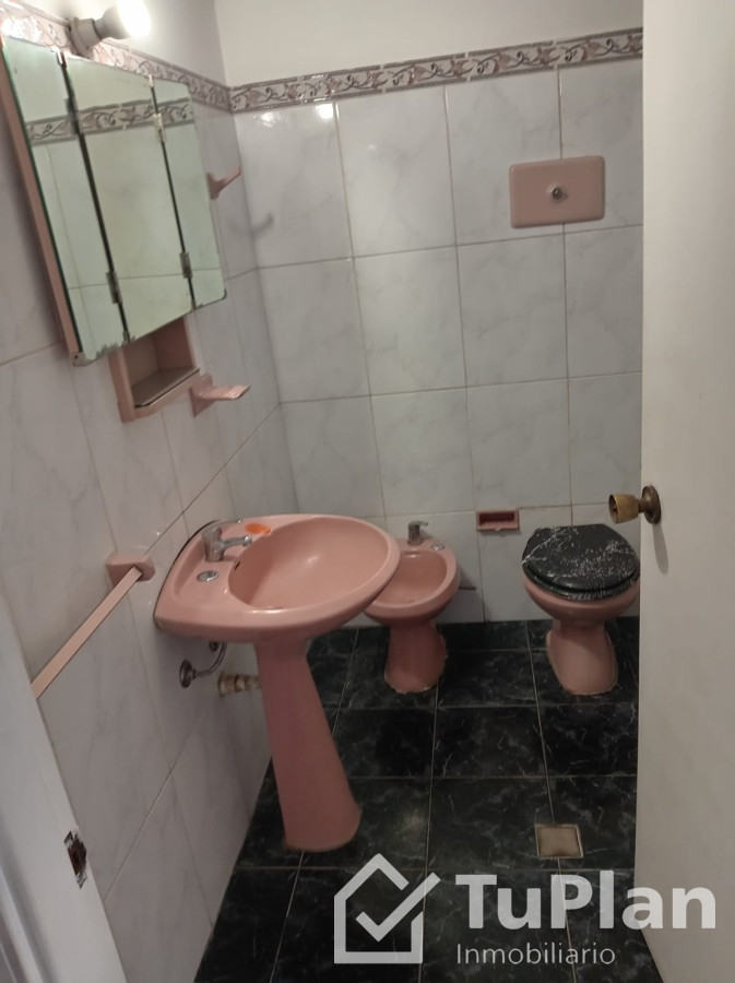 Apartamento ID.1854 - (Ref 4.260) Se alquila apartamento de 2 dormitorios en Cordón 