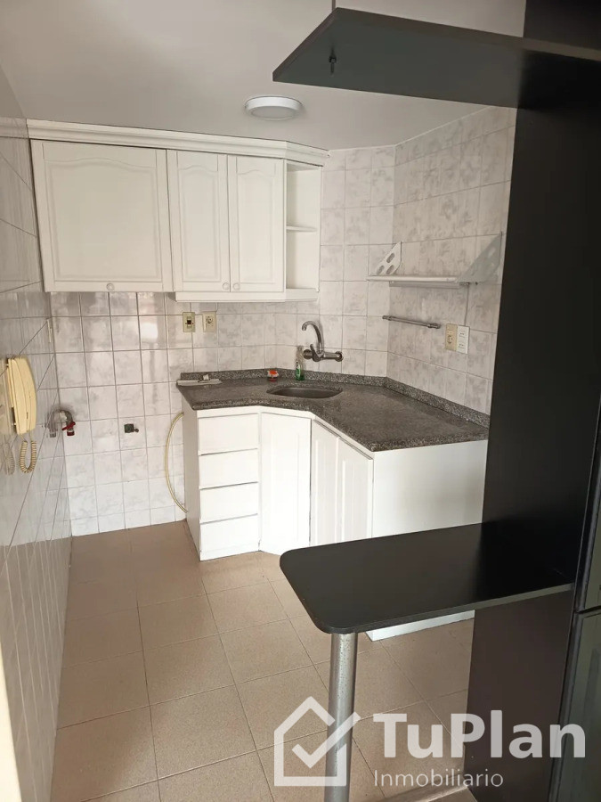 Apartamento ID.1895 - (Ref 4.300) Se alquila apartamento de 1 dormitorio en Punta Carretas 