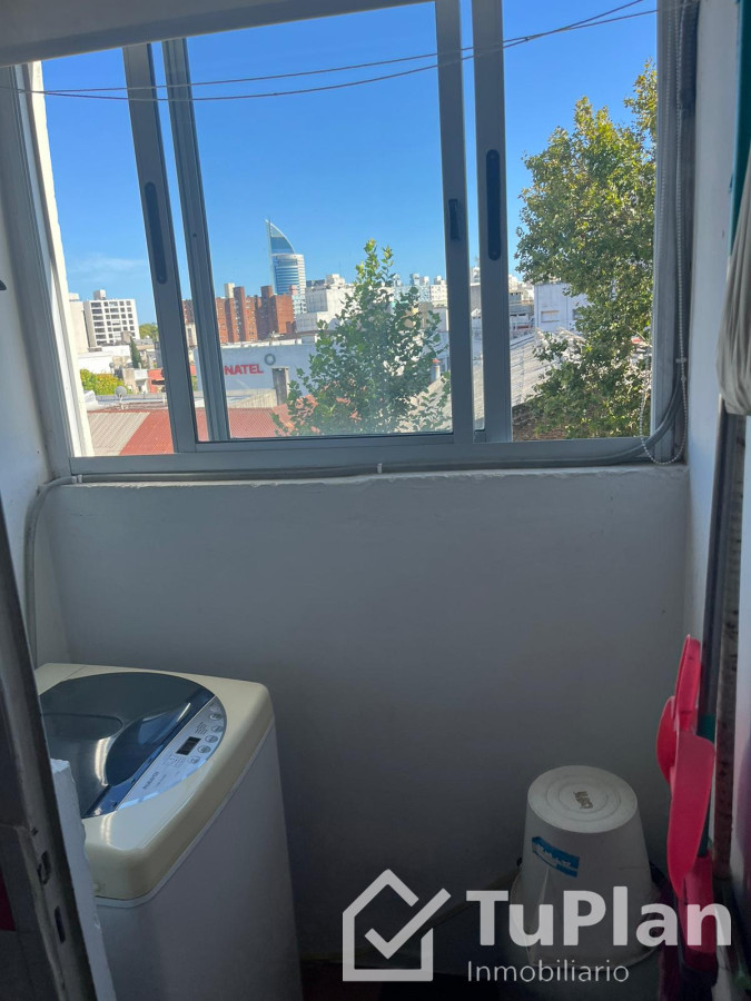 Apartamento ID.1310 - (Ref. 3.583) Venta de Apartamento de 1 dormitorio en el Centro 