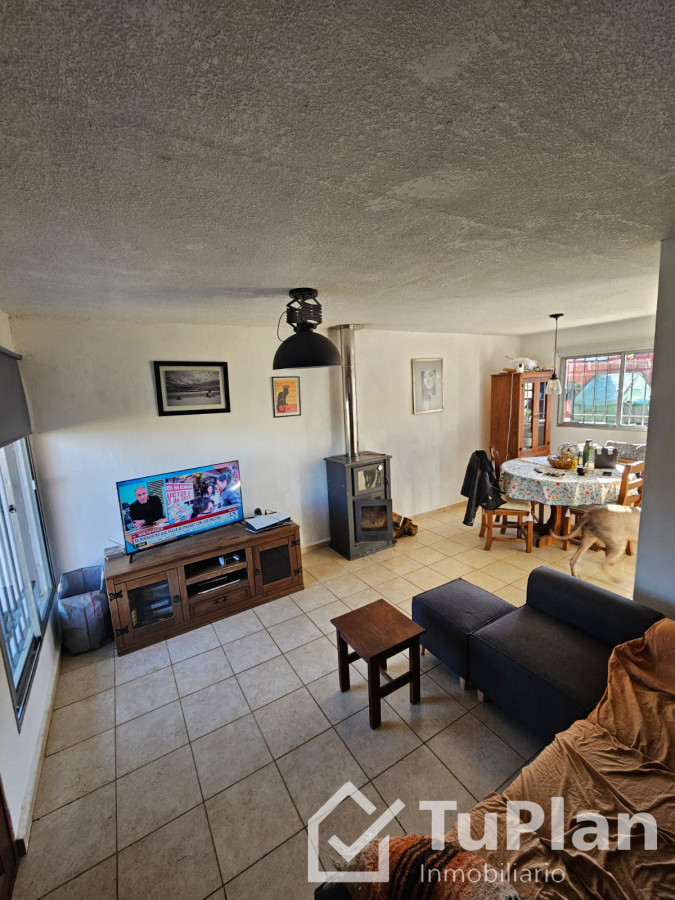 Apartamento ID.1778 - (Ref 4.186) Se vende casa en cooperativa en Pando 