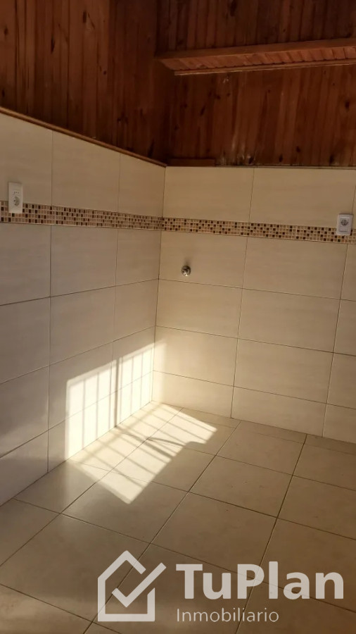 Apartamento ID.1791 - (Ref 4.199) Se alquila casa con jardin y parrillero en el Cerro