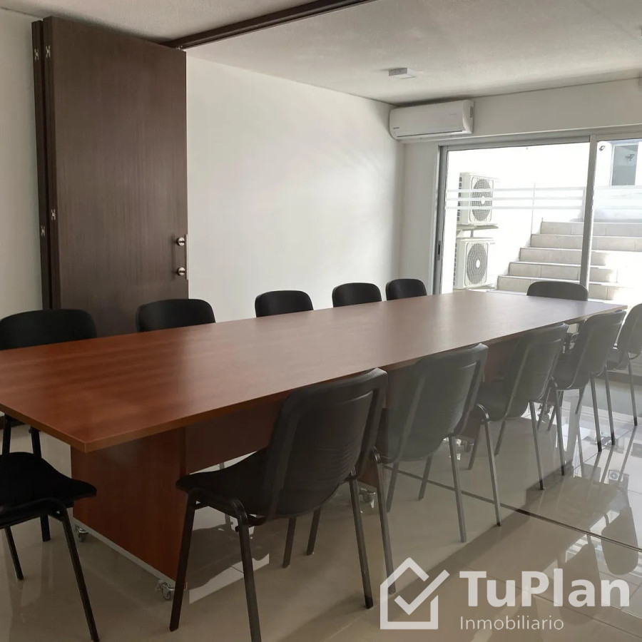 Apartamento ID.1774 - (Ref 4.182) Se vende monoambiente en Cordón 