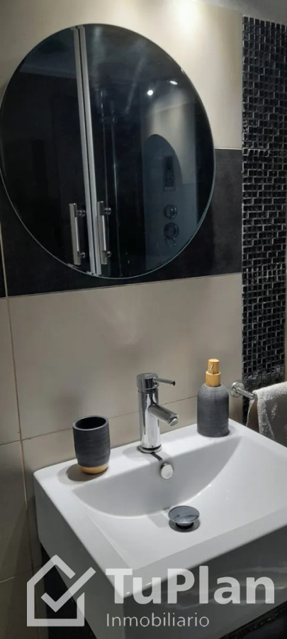 Apartamento ID.1934 - (Ref. 4.339) Apartamento de 3 dormitorios  cerca de Millán y Luis Alberto de Herrera