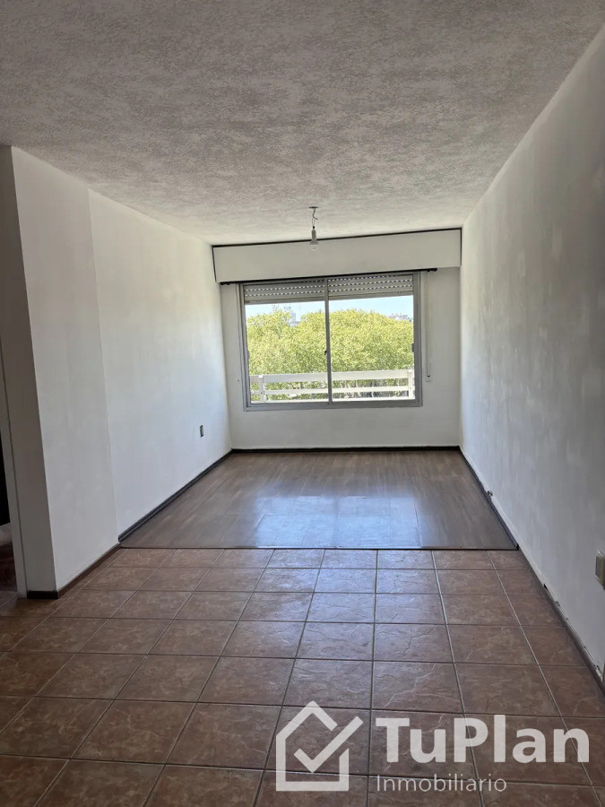 Apartamento ID.1892 - (Ref 4. 297) Se alquila apartamento de 2 dormitorios en Reducto 