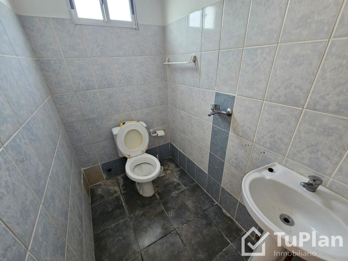 Apartamento ID.1911 - (Ref 4.316) Se alquila excelente local comercial en Tala 