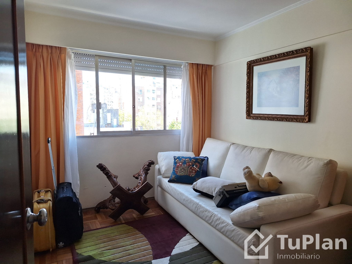Apartamento ID.1694 - (Ref:4.107) Venta apto 3dorm+2baños+garage tres cruces