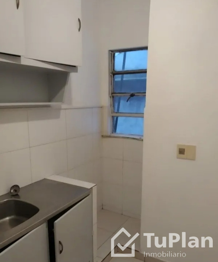 Apartamento ID.1876 - (Ref 4.281) Se alquila apartamento de 2 dormitorios en Centro 