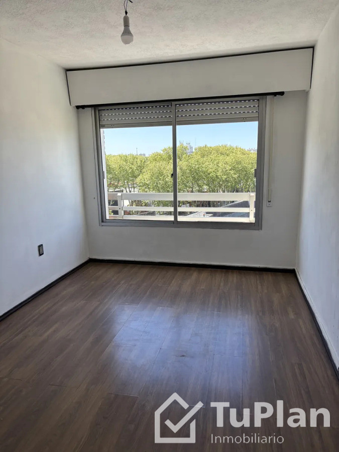 Apartamento ID.1892 - (Ref 4. 297) Se alquila apartamento de 2 dormitorios en Reducto 
