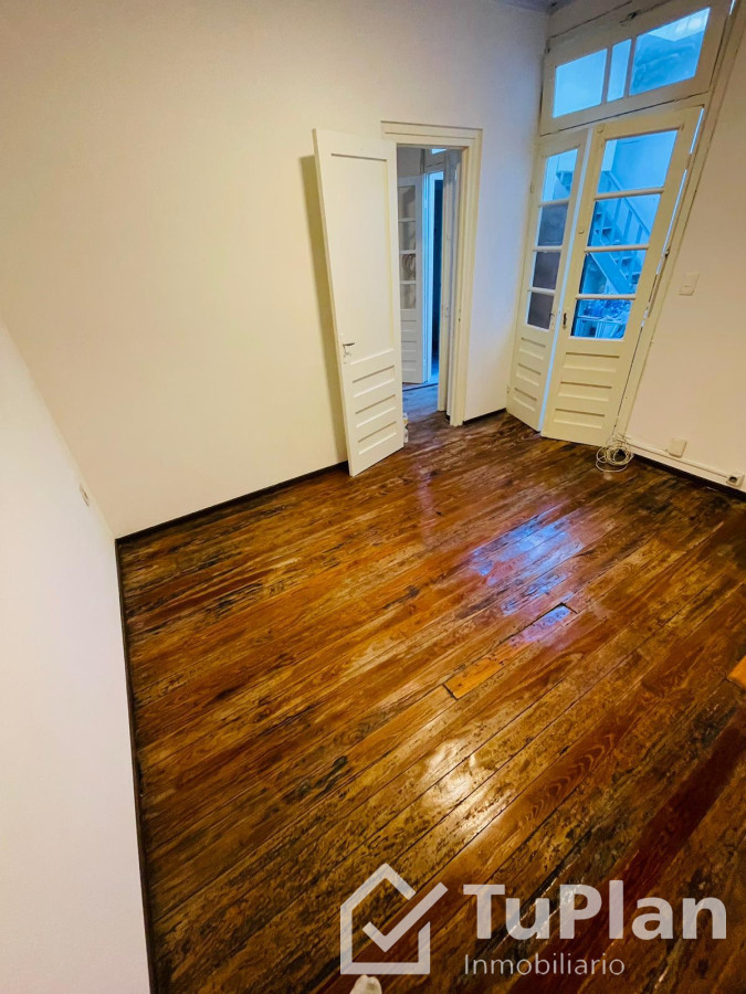 Apartamento ID.849 - (Ref: 3.129) Venta de apartamento de 3 dormitorios y azotea en Reducto gran oportunidad