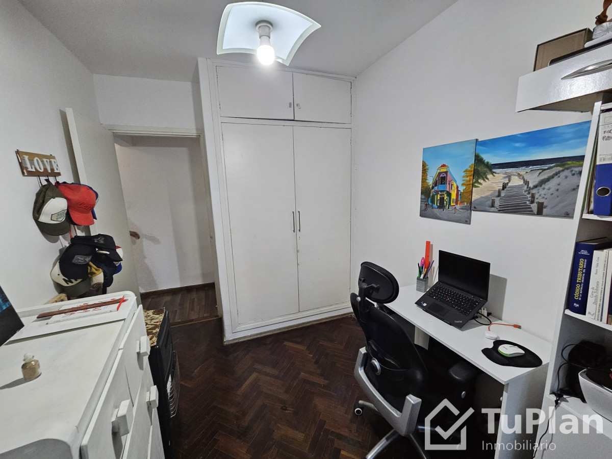 Apartamento ID.858 - (Ref: 3.138) Venta de apartamento de 2 dormitorios y 2 balcones en Aguada