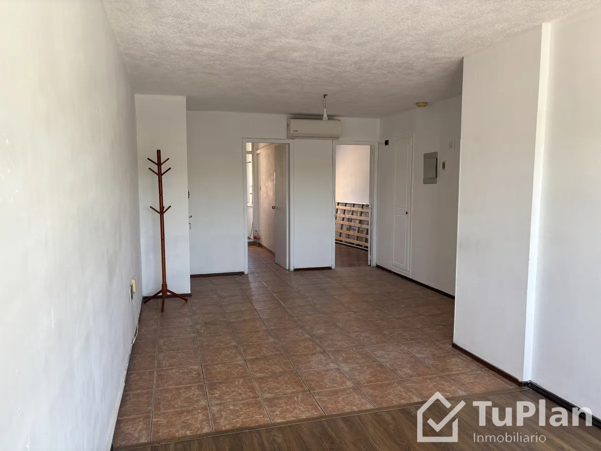 Apartamento ID.1892 - (Ref 4. 297) Se alquila apartamento de 2 dormitorios en Reducto 