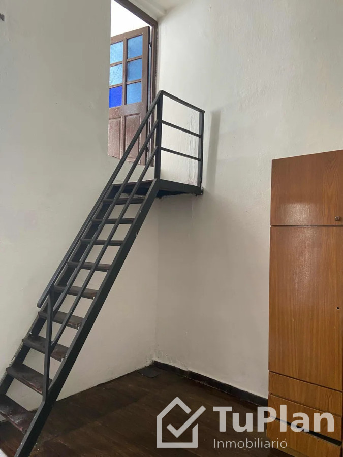 Apartamento ID.1786 - (Ref 4.194) Se alquila casa en La comercial 
