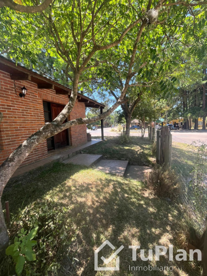 Apartamento ID.1856 - (Ref 4.262) Se alquila casa de 2 dormitorios cercana a la playa en Piriápolis 