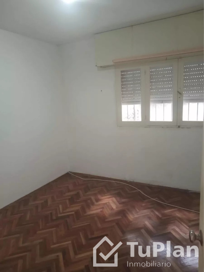 Apartamento ID.1714 - (Ref:4.126) Apto 2 dorm centro 