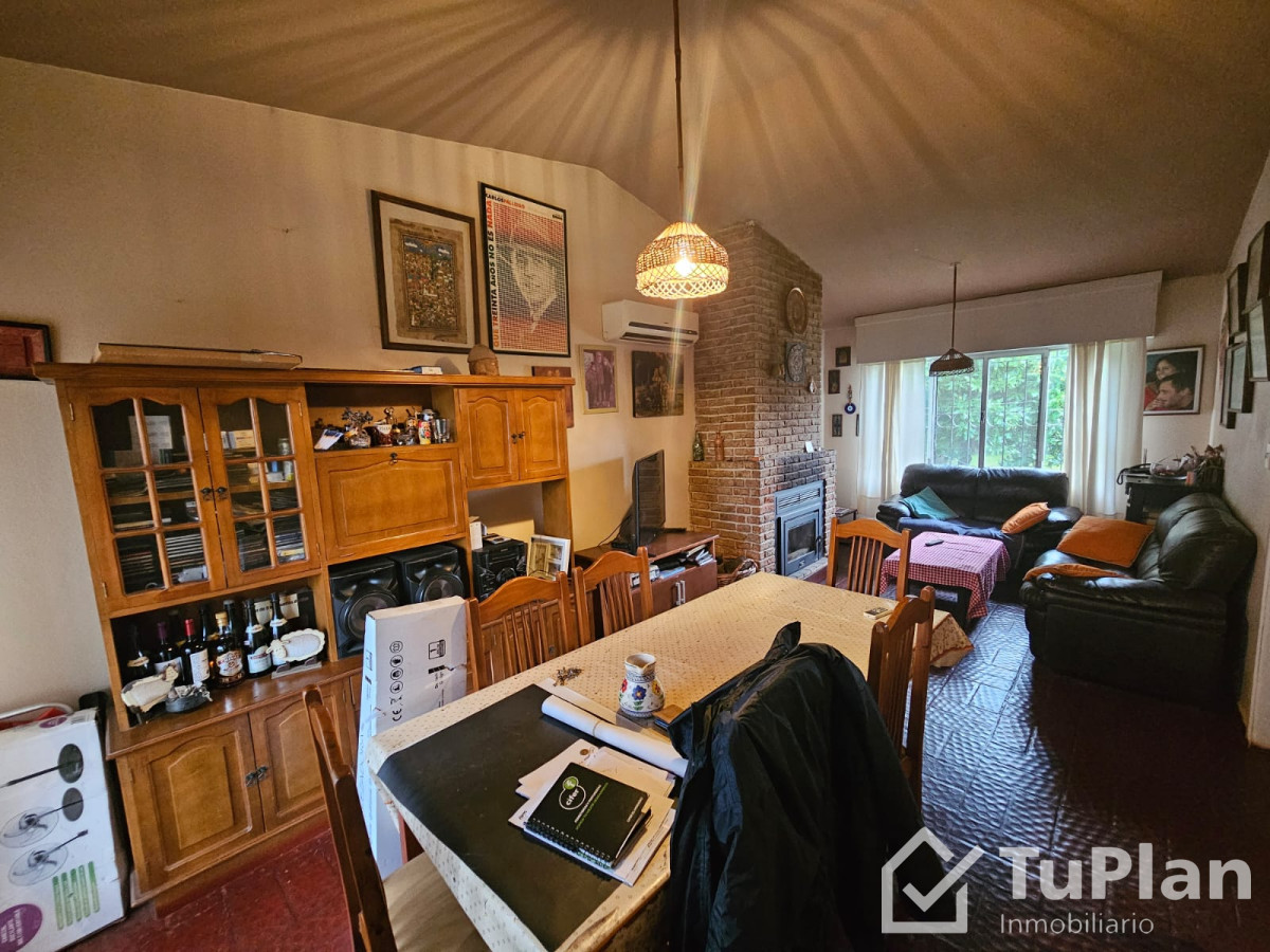 Apartamento ID.1761 - (Ref 4.170) Se vende casa+apartamento en Shangrilá Sur 