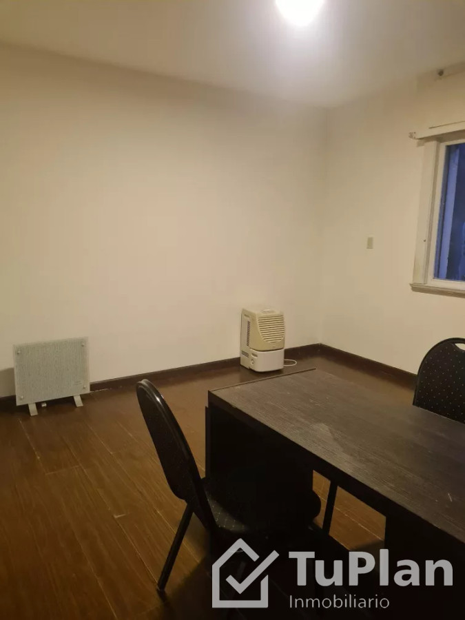 Apartamento ID.1685 - (Ref:4.098)Apto 2dorm amoblado centro