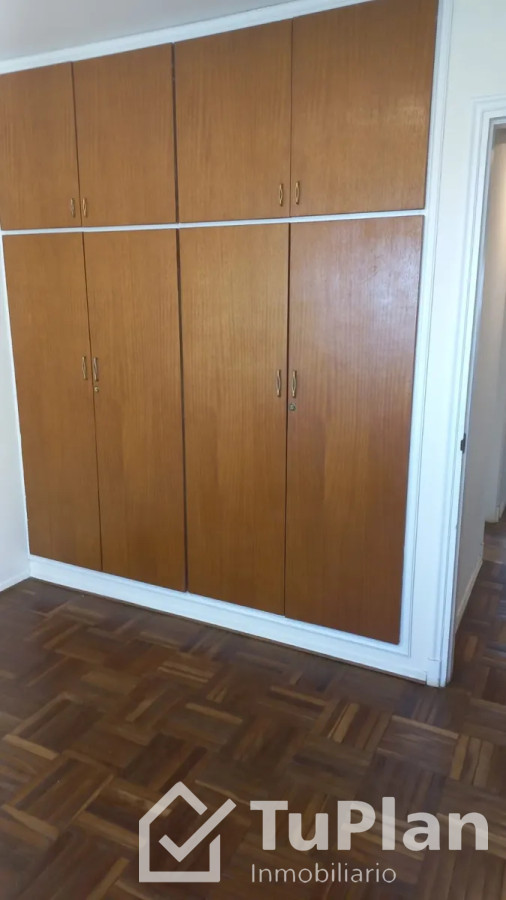 Apartamento ID.1879 - (Ref 4.284) Se alquila apartamento de 3 dormitorios en Parque Batlle