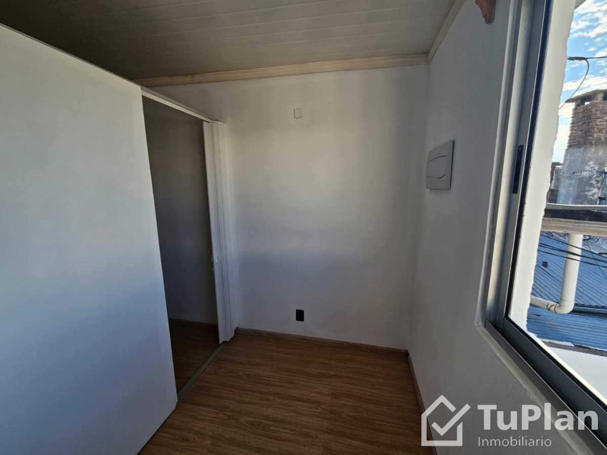 Apartamento ID.1911 - (Ref 4.316) Se alquila excelente local comercial en Tala 