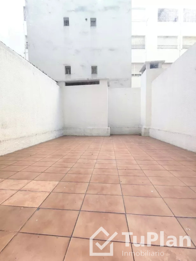 Apartamento ID.1108 - (Ref: 3.382) Se alquila apto en Pocitos