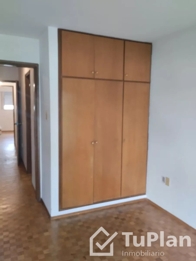Apartamento ID.1633 - (Ref:4.048) Aptotipocasa 4dorm,3baños,2cocheras