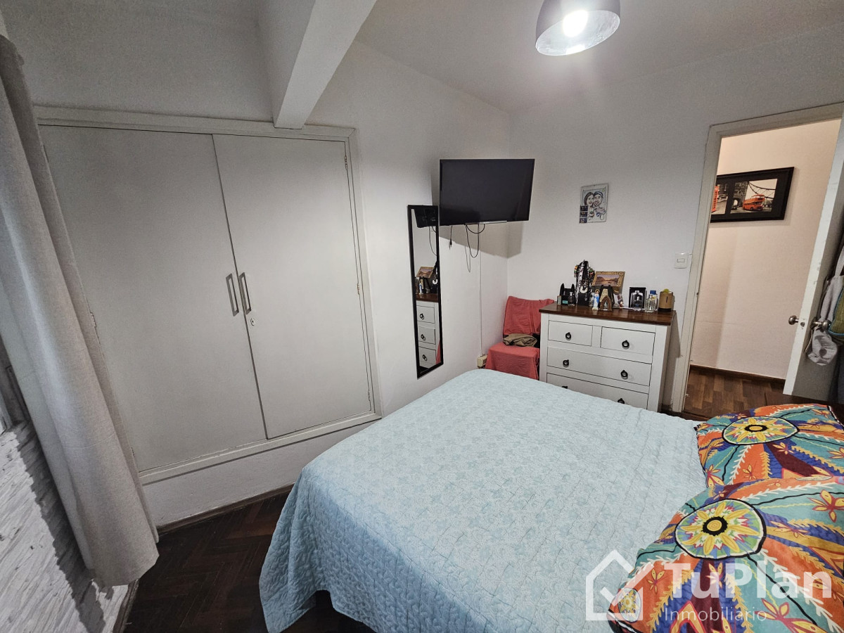 Apartamento ID.858 - (Ref: 3.138) Venta de apartamento de 2 dormitorios y 2 balcones en Aguada