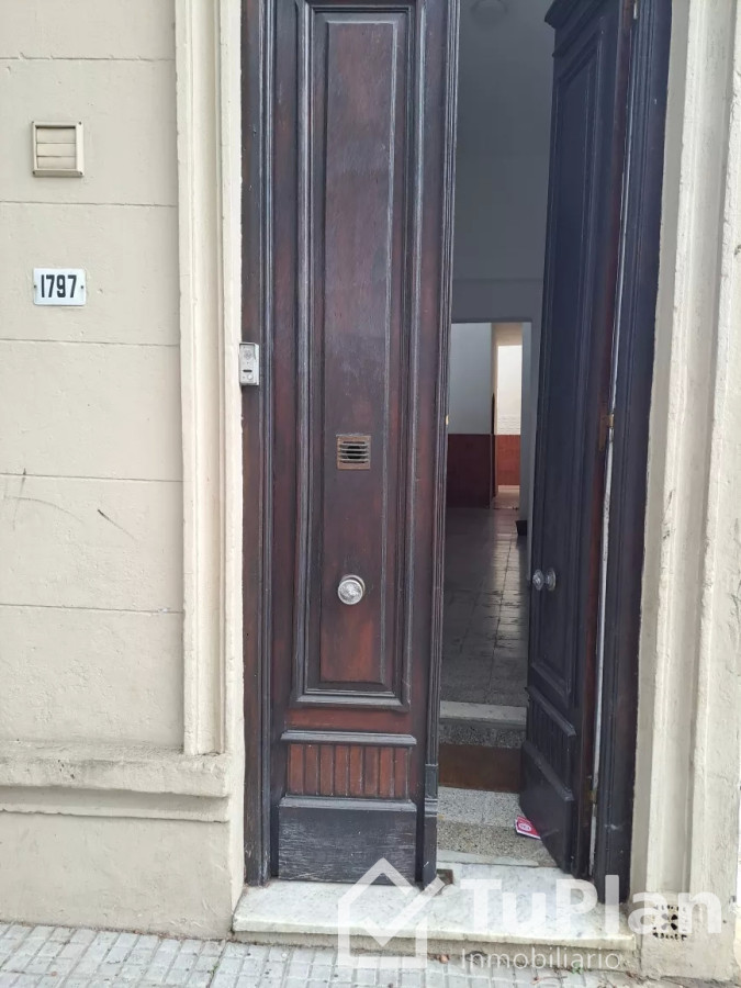 Apartamento ID.1031 - (Ref: 3.306) Casa en venta barrio Cordón