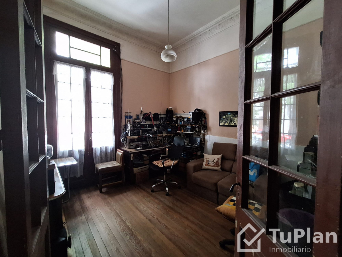 Apartamento ID.1683 - (Ref:4.097) Venta apto 5 habitaciones + 3 patios cordon