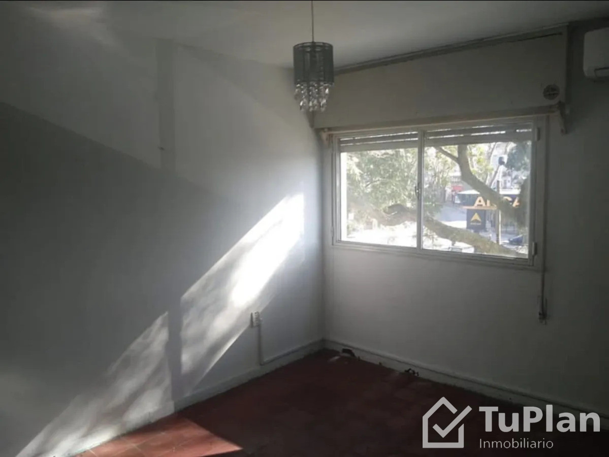 Apartamento ID.1891 - (Ref 4.296) Se alquila apartamento de 3 dormitorios en Buceo 
