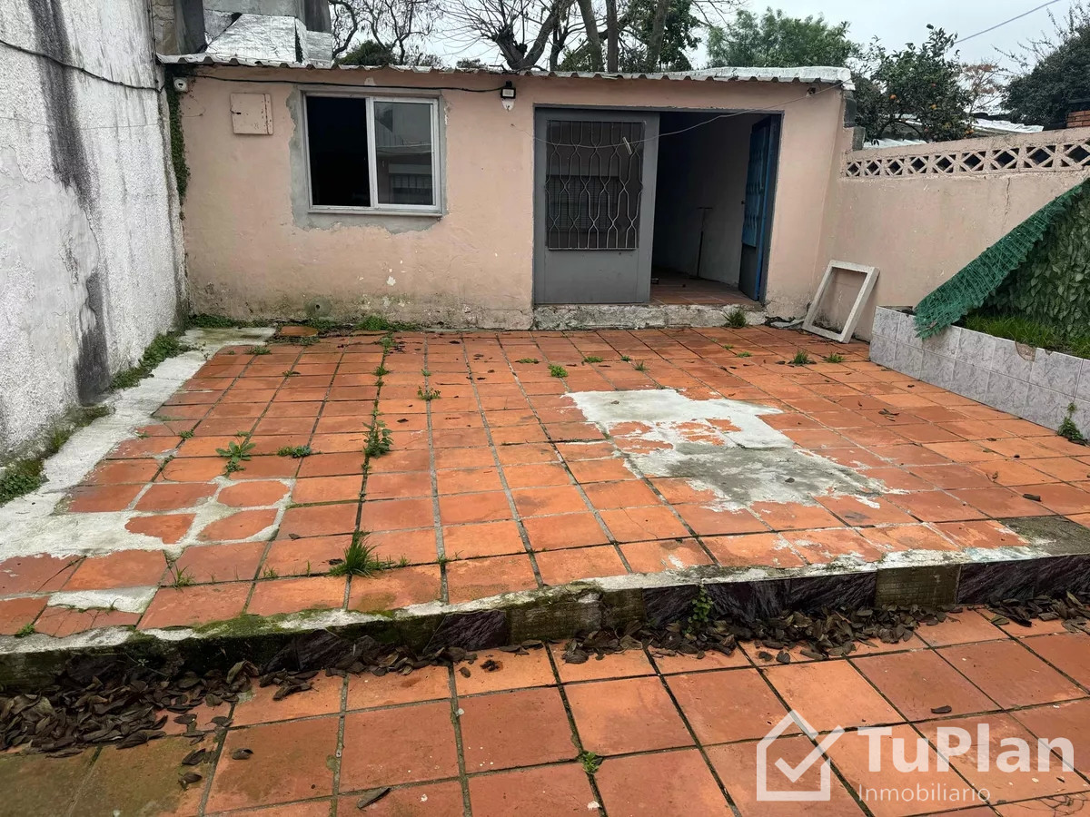 Apartamento ID.1180 - (Ref: 3.456) Casa en Venta! amplia en Sayago
