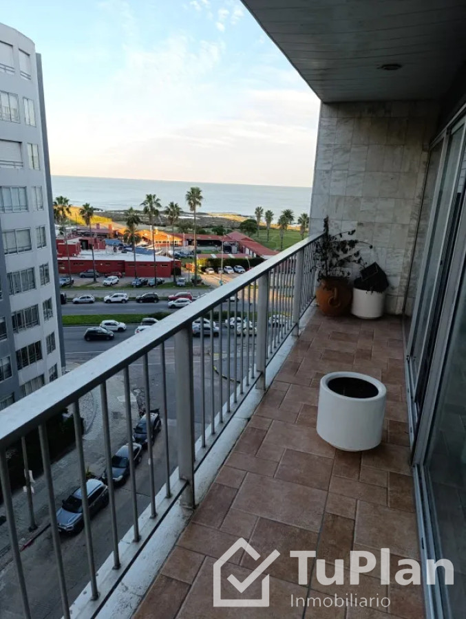 Apartamento ID.1773 - (Ref 4.181) Se alquila apartamento en Villa Biarritz 