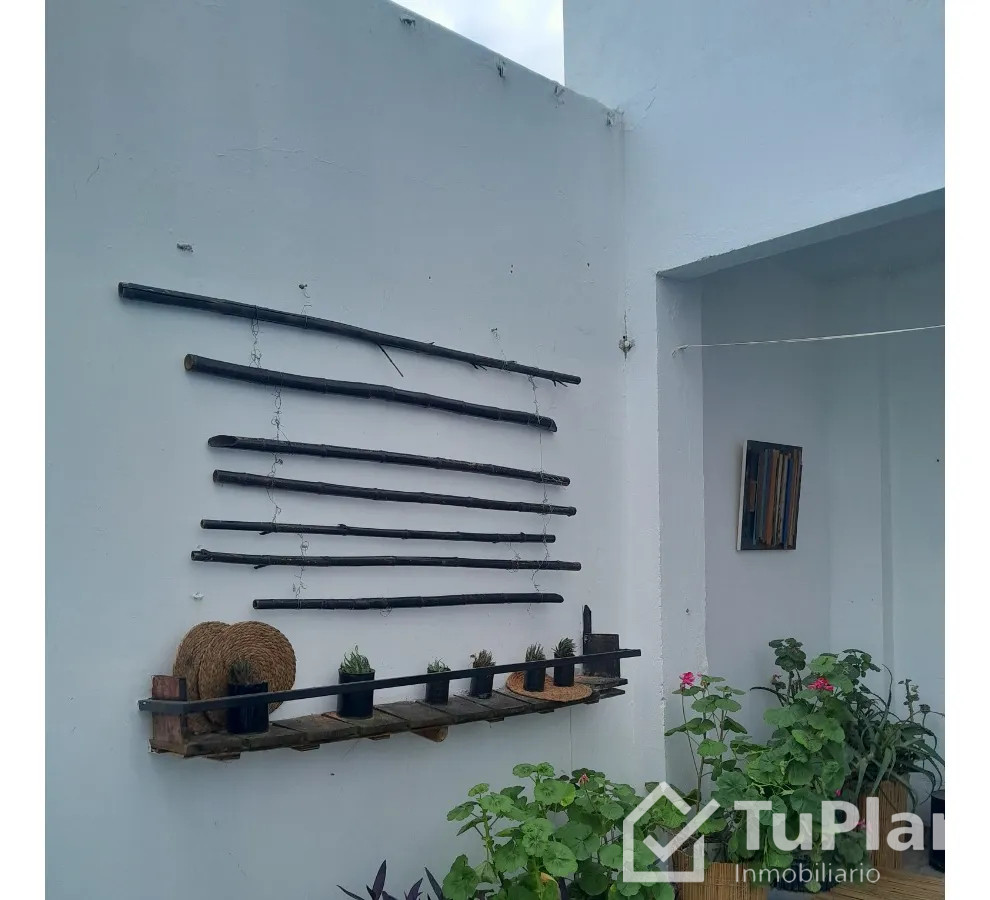 Apartamento ID.1874 - (Ref 4.280) Se alquila apartamento de 2 dormitorios, 2 baños y gran patio en La Blanqueada 