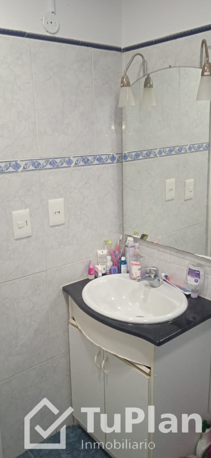 Apartamento ID.1102 - (Ref: 3.376) Venta de apartamento de 2 dormitorios en complejo de Nuevo París