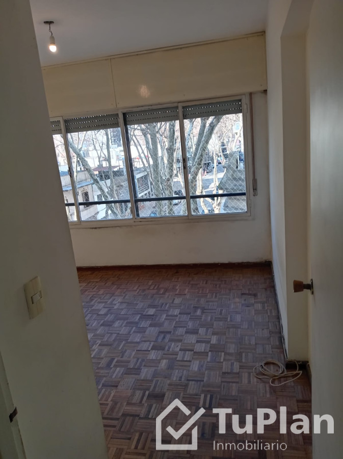 Apartamento ID.1854 - (Ref 4.260) Se alquila apartamento de 2 dormitorios en Cordón 