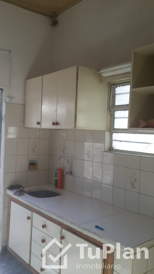 Apartamento ID.1765 - (Ref 4.174) Se alquila casa en el Cerro 