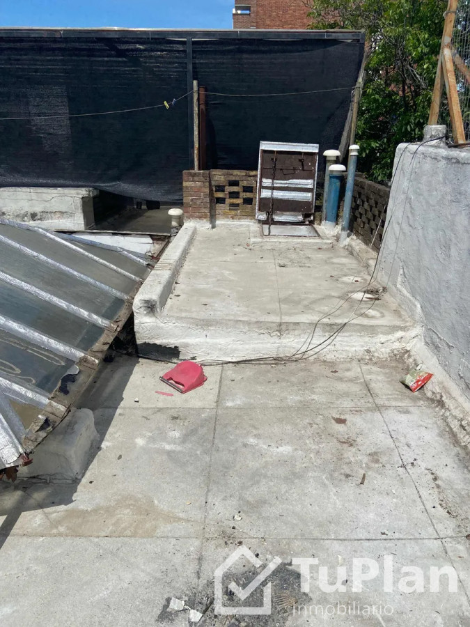 Apartamento ID.1786 - (Ref 4.194) Se alquila casa en La comercial 