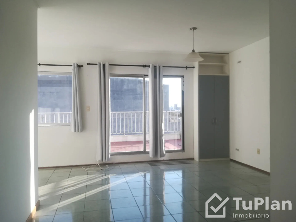 Apartamento ID.1936 - (Ref 4.341)Monoambiente muy luminoso con dormitorio definido