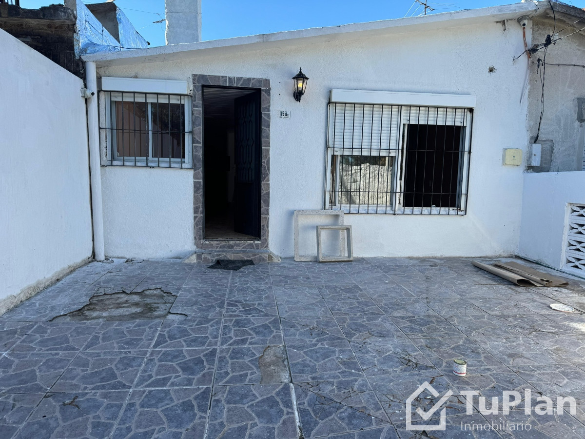 Apartamento ID.1180 - (Ref: 3.456) Casa en Venta! amplia en Sayago