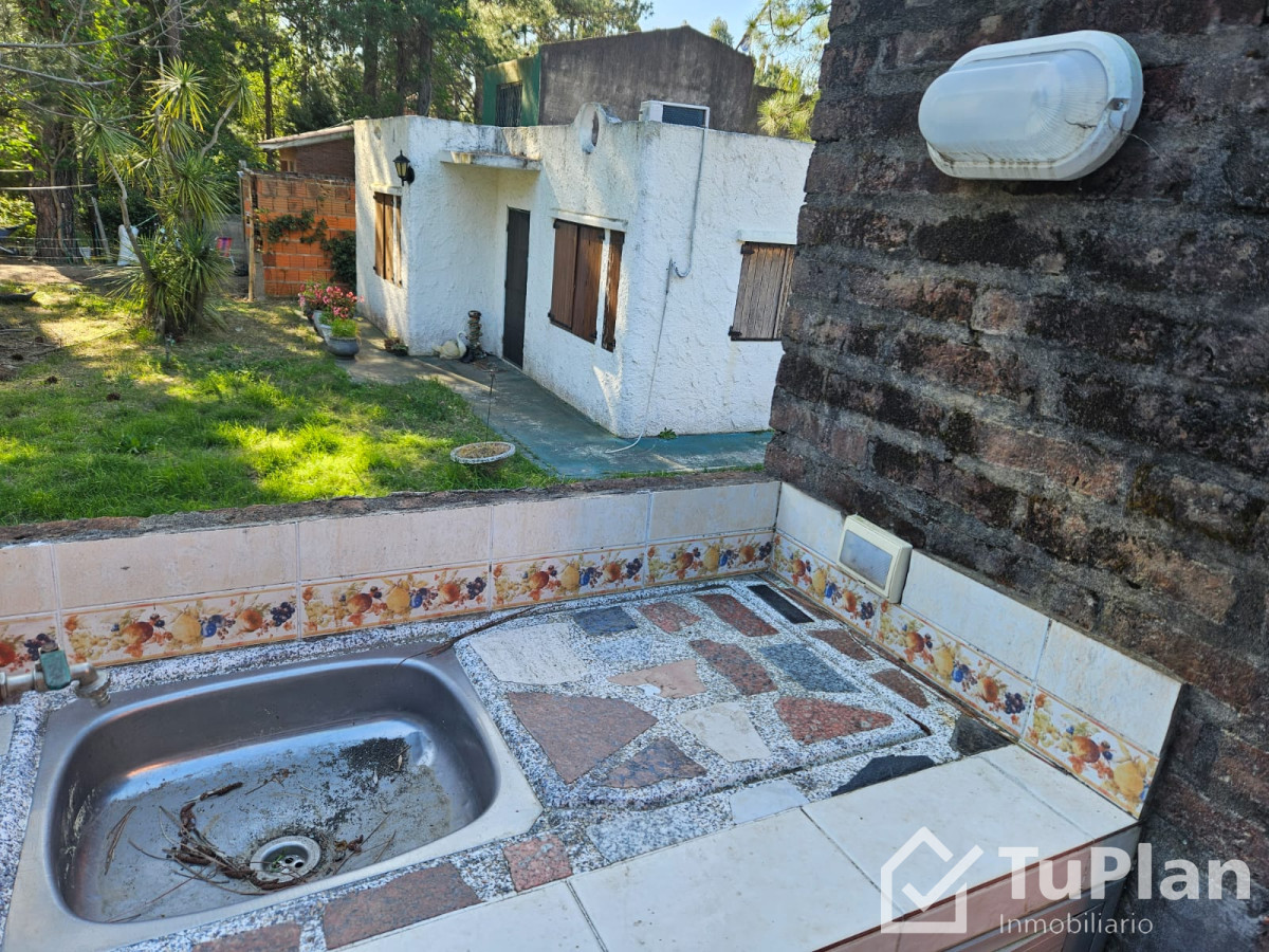 Apartamento ID.1856 - (Ref 4.262) Se alquila casa de 2 dormitorios cercana a la playa en Piriápolis 