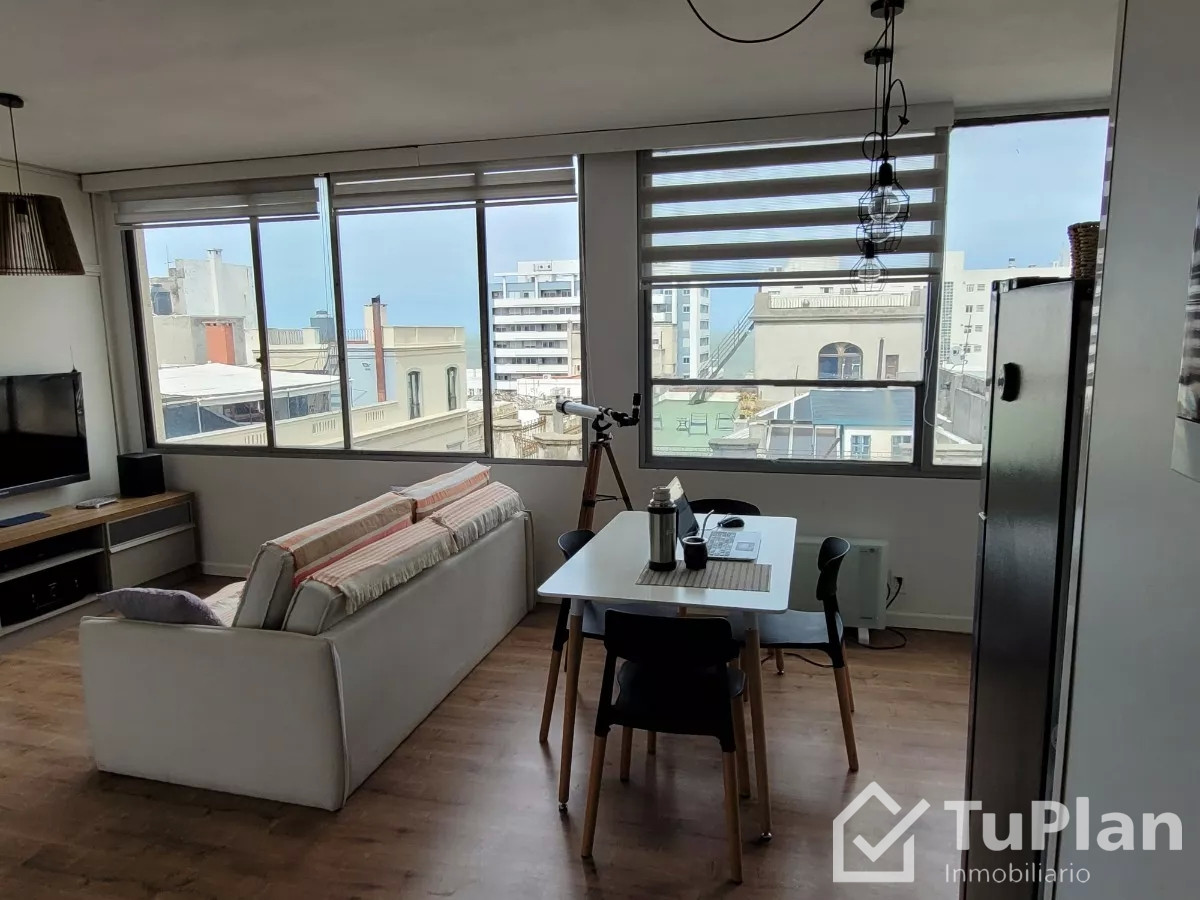 Apartamento ID.850 - (Ref: 3.130) Venta de apartamento de 1 dormitorio con vista al mar en Ciudad Vieja