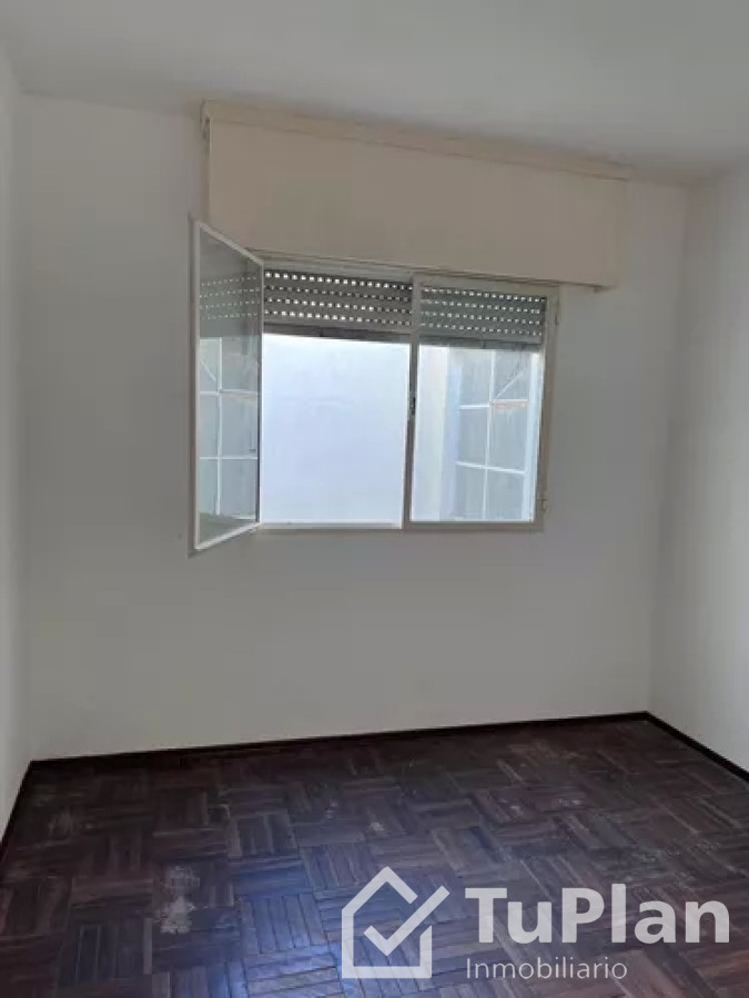 Apartamento ID.999 - (Ref: 3.274) Oportunidad única Se Vende Apto con excelente renta